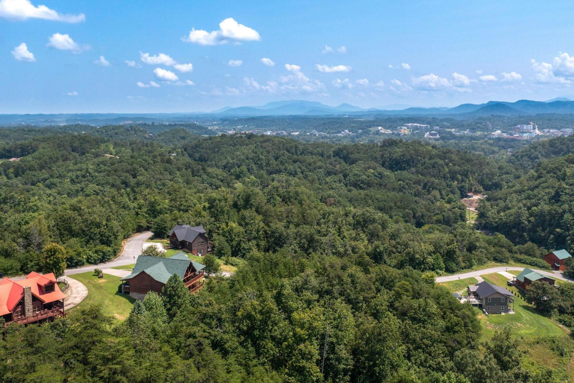 Dancing Bear Lodge By Eden Crest Sevierville Exterior photo